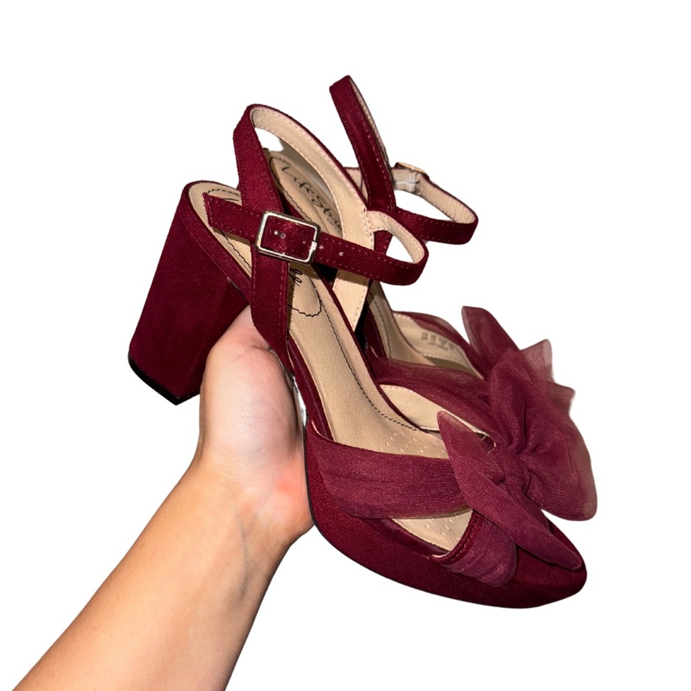 Elegant Burgundy Heels with Bow Accent